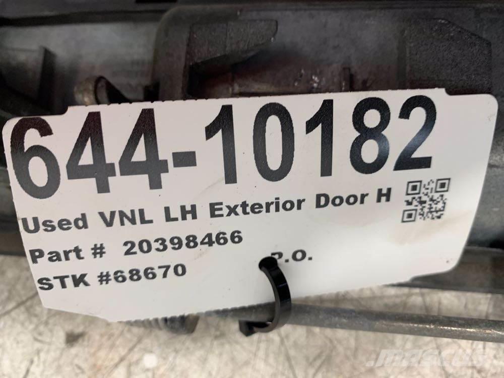 Volvo VNL Ostale kargo komponente