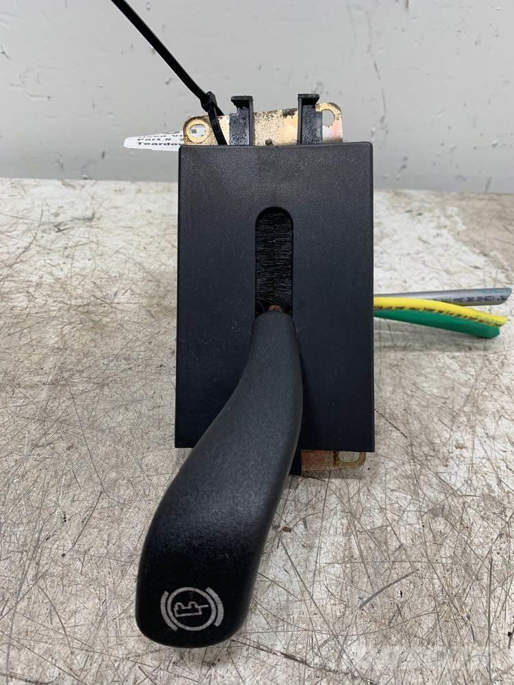 Volvo VNL Ostale kargo komponente