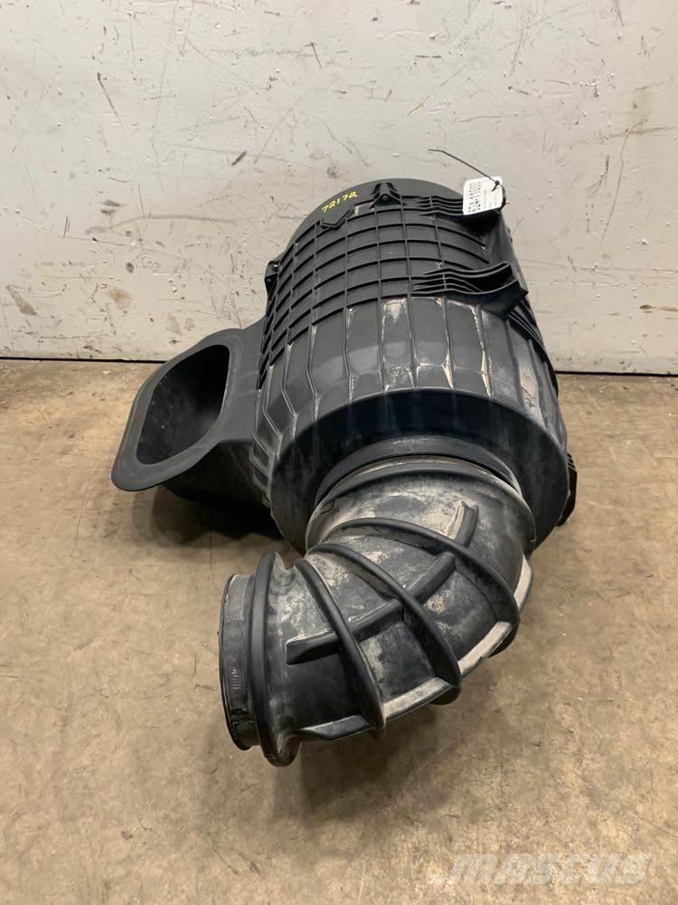 Volvo VNL Ostale kargo komponente