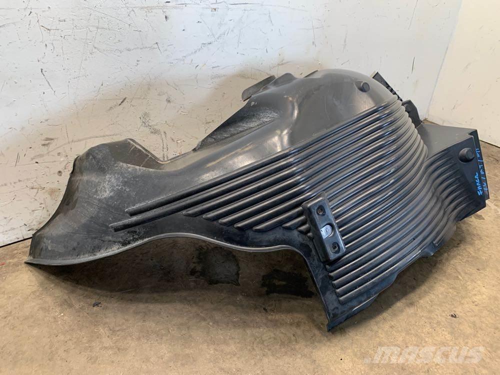 Volvo VNL Ostale kargo komponente