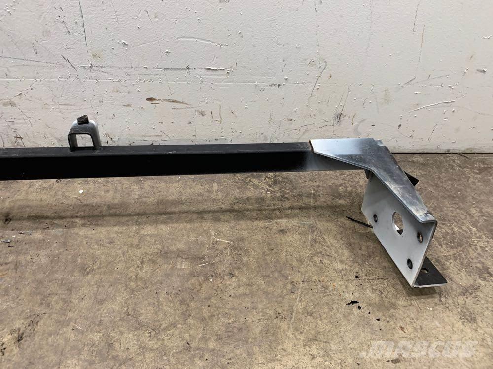 Volvo VNL Ostale kargo komponente