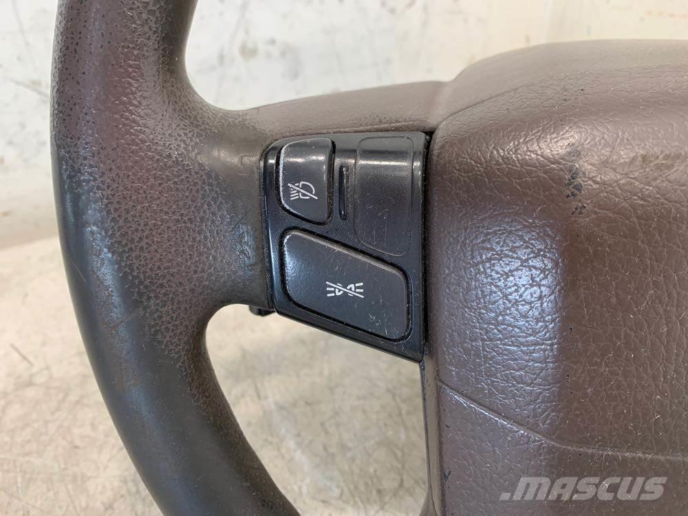 Volvo VNL Ostale kargo komponente