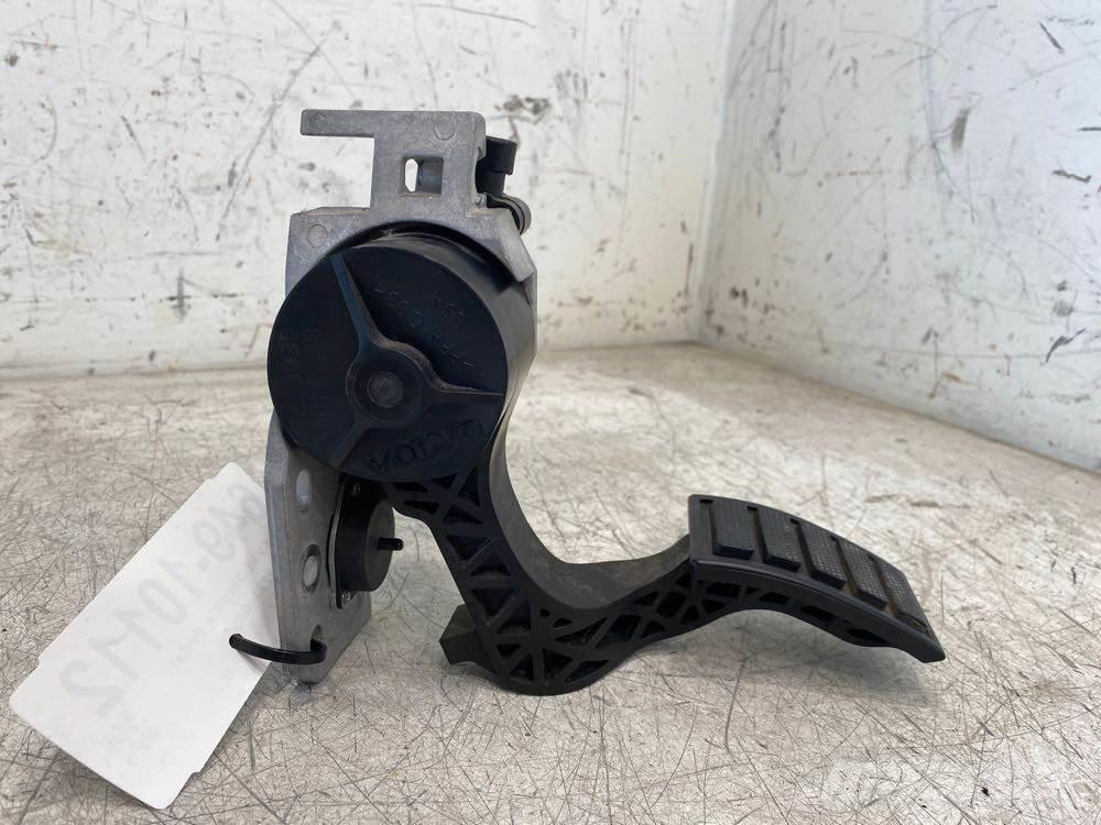 Volvo VNL Ostale kargo komponente