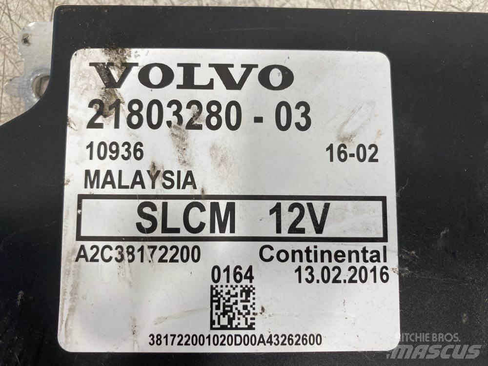 Volvo VNL Kabine i unutrašnjost