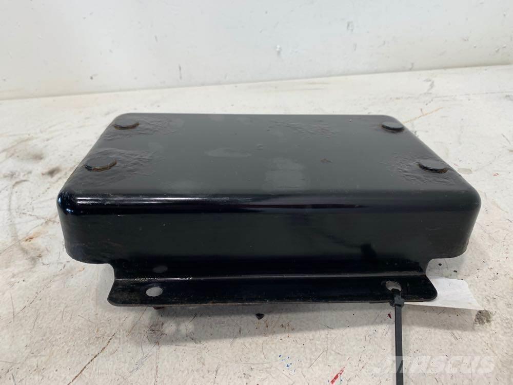 Volvo VNL Ostale kargo komponente