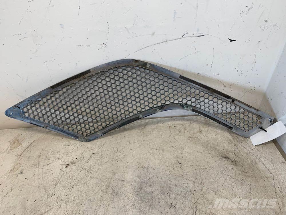 Volvo VNL Ostale kargo komponente