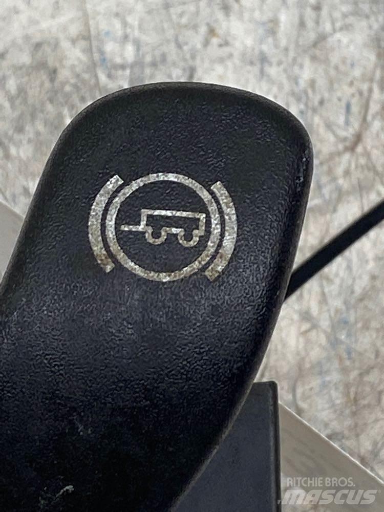 Volvo VNL Ostale kargo komponente