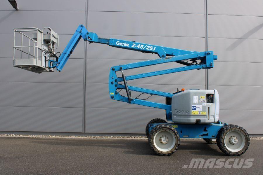 Genie Z 45 / 25 Zglobne podizne platforme