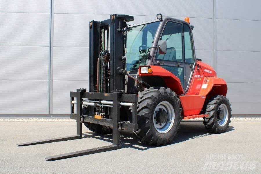 Manitou M 30-4 Vanterenski viljuškar