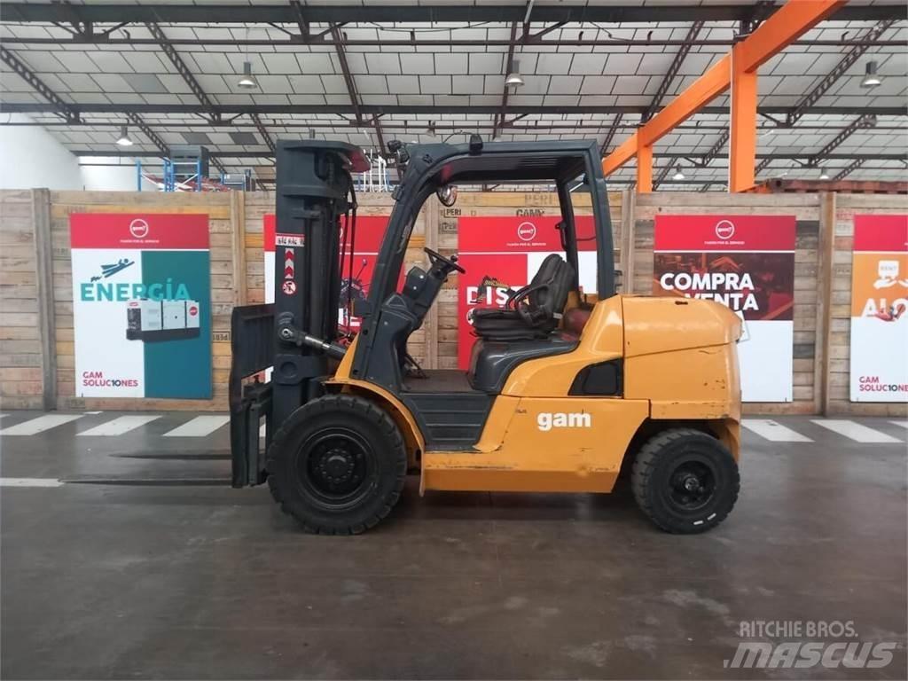 CAT DP45NTD Dizelski viljuškari