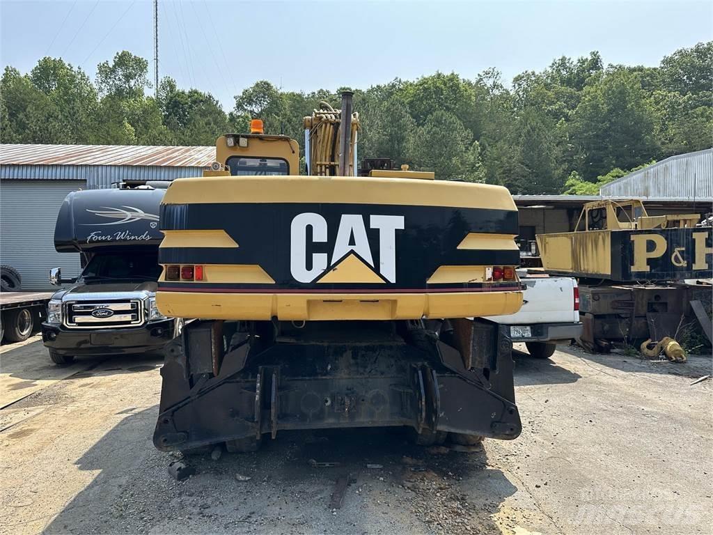 CAT M320 Bageri točkaši