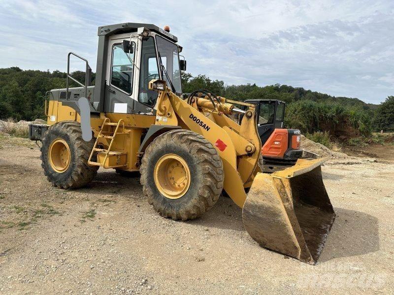 Daewoo MG200 Utovarivači na točkove