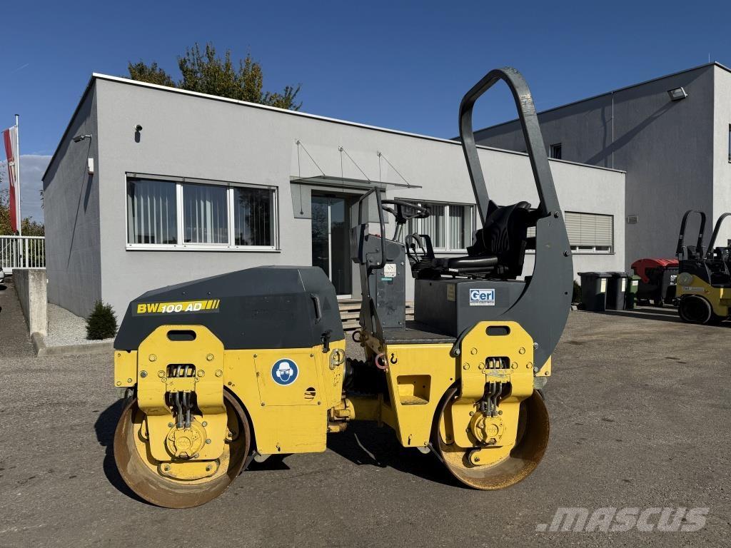 Bomag BW 100 AD-3 Valjci sa duplim bubnjem