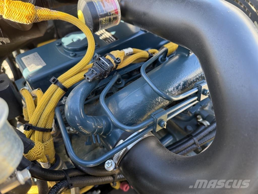 Bomag BW 120 AC-5 Kombinovani valjci