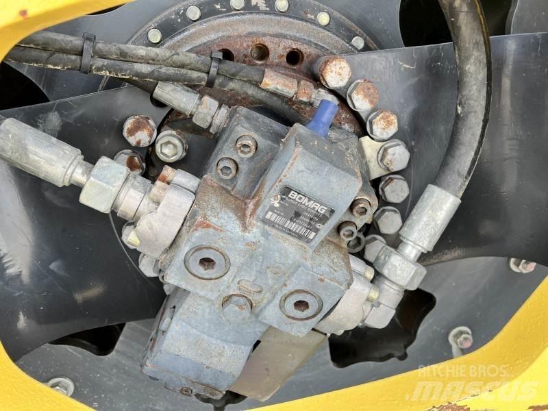 Bomag BW 213 PDH-5 Valjci sa jednim bubnjem