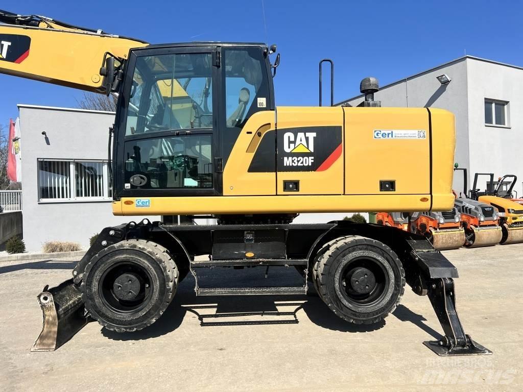 CAT M 320 F Bageri točkaši