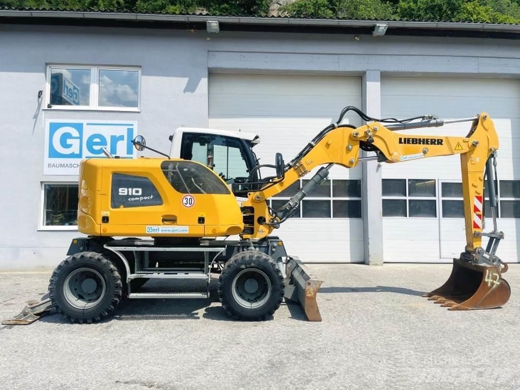 Liebherr A910 Compact Bageri točkaši