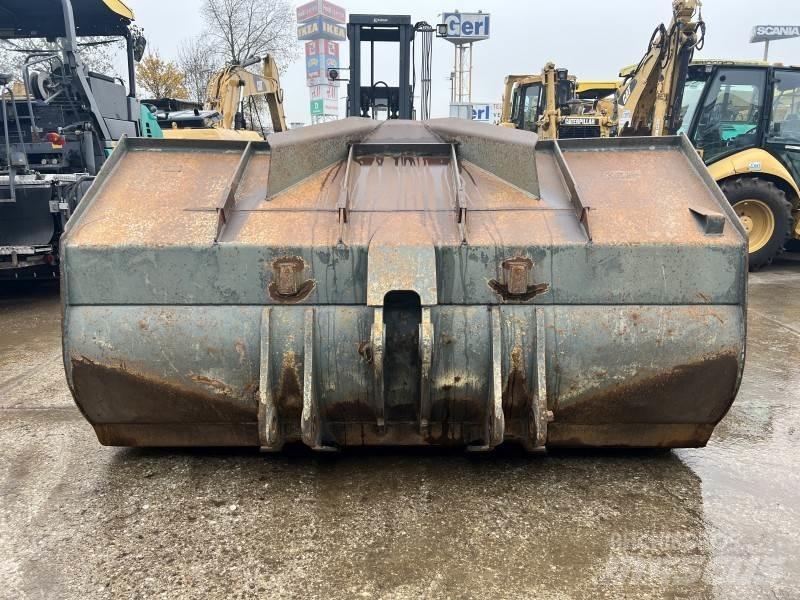 Liebherr Schaufel L 574 Utovarivači na točkove
