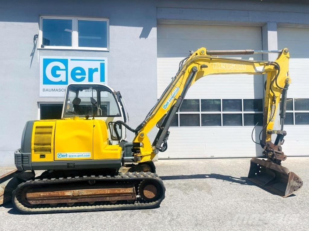 Neuson 8002 RDV Mini bageri < 7t