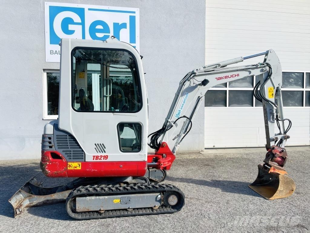 Takeuchi TB219 Mini bageri < 7t