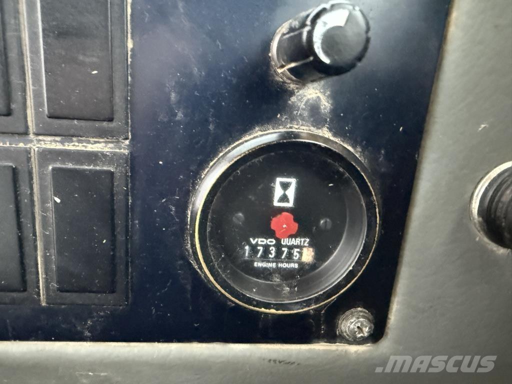 Volvo L 120 C Utovarivači na točkove