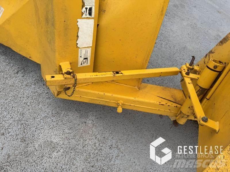 Agram D2401 Ostale poljoprivredne mašine