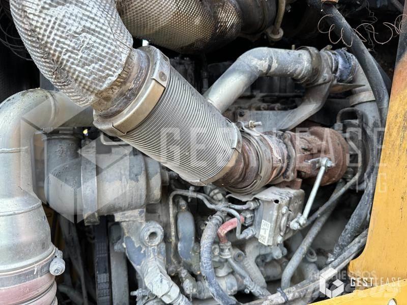 Liebherr LR636 Utovarivaču guseničara