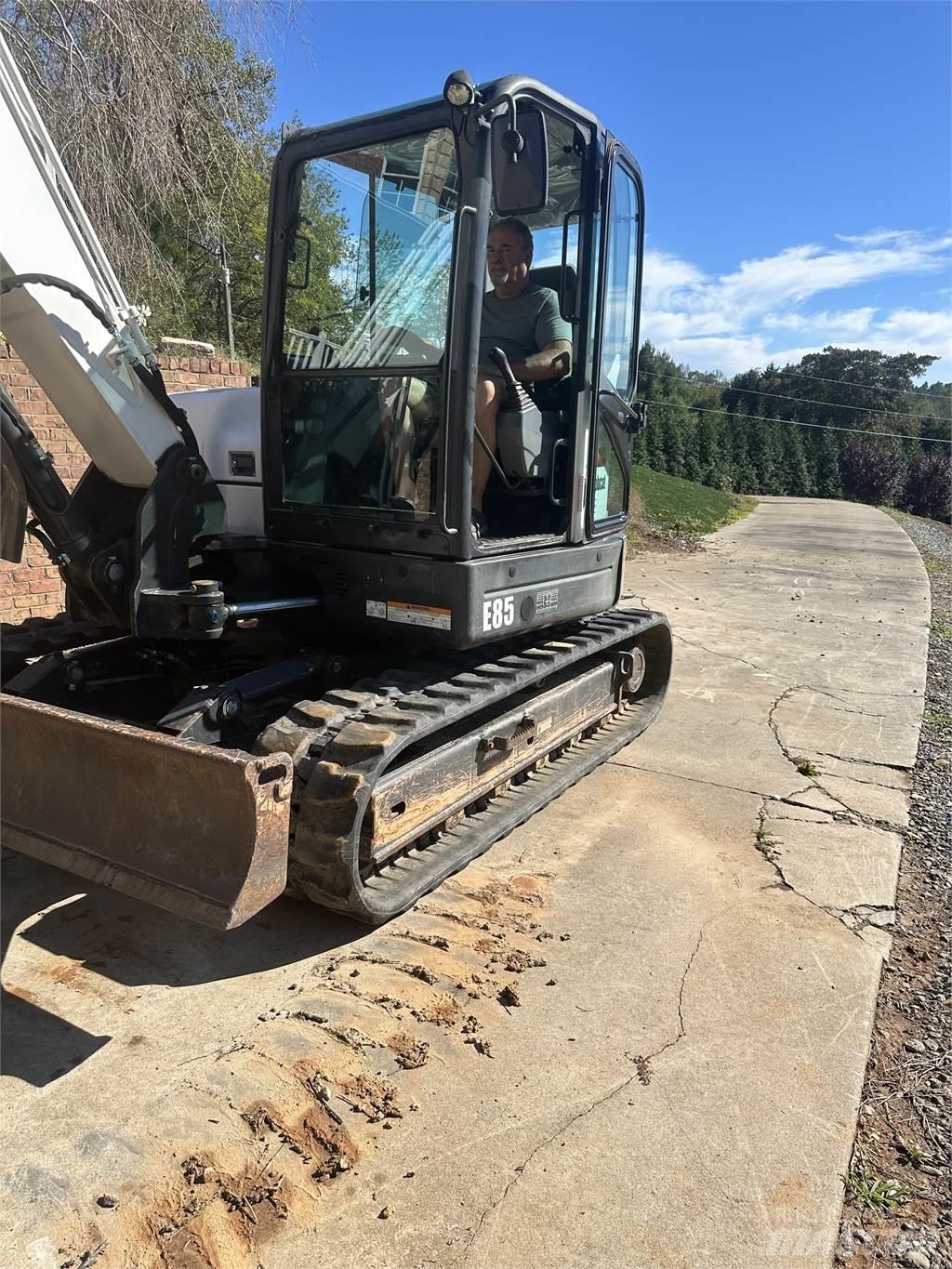 Bobcat E85 Bageri guseničari