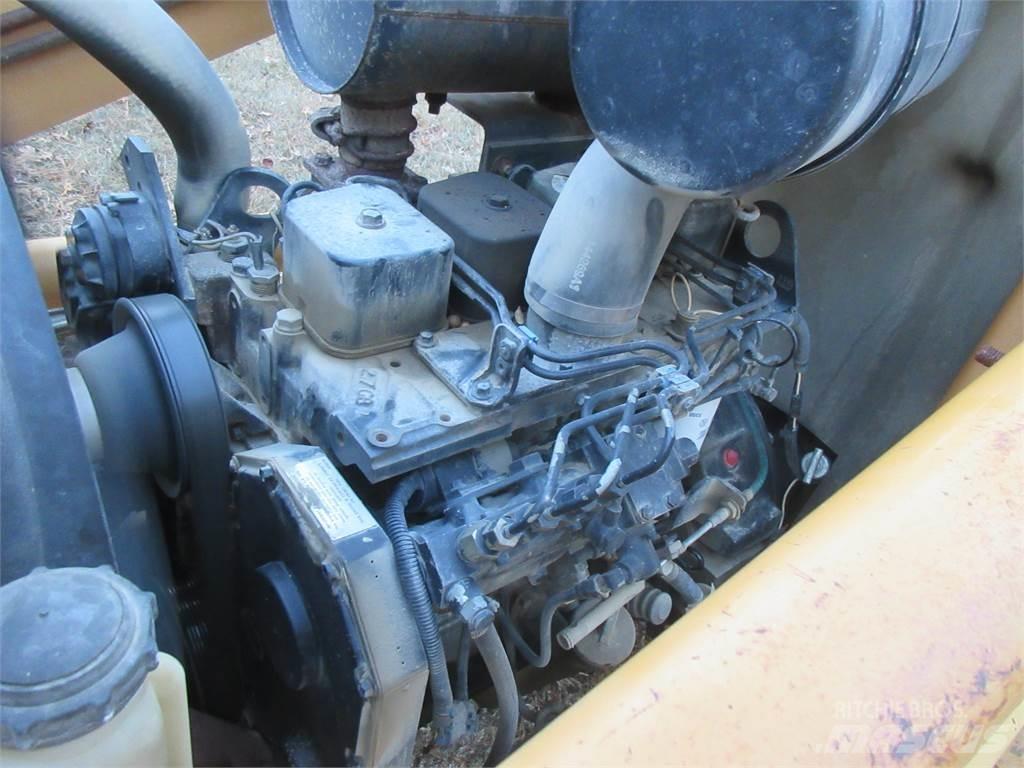 CASE 580L Utovarivači na točkove