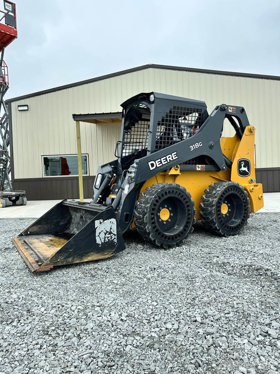 John Deere 318G Skid steer mini utovarivači