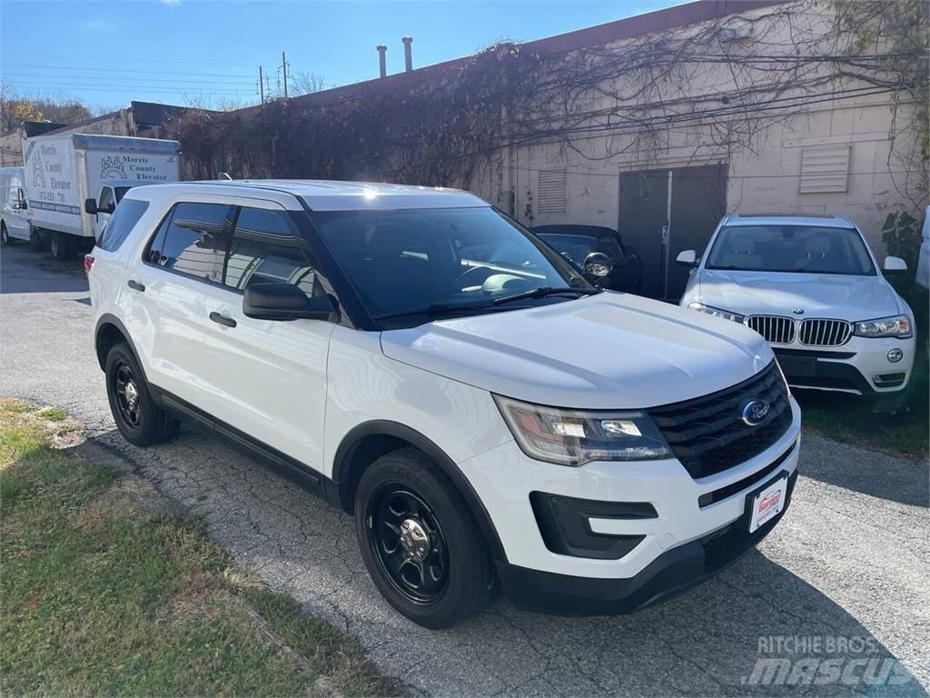 Ford Explorer Automobili