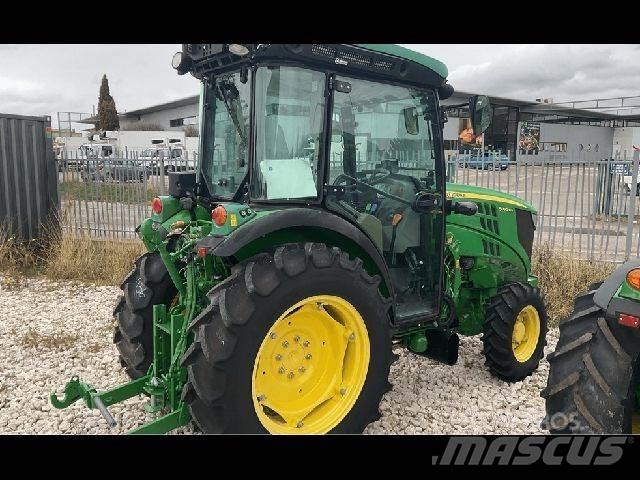 John Deere 5090GV Traktori