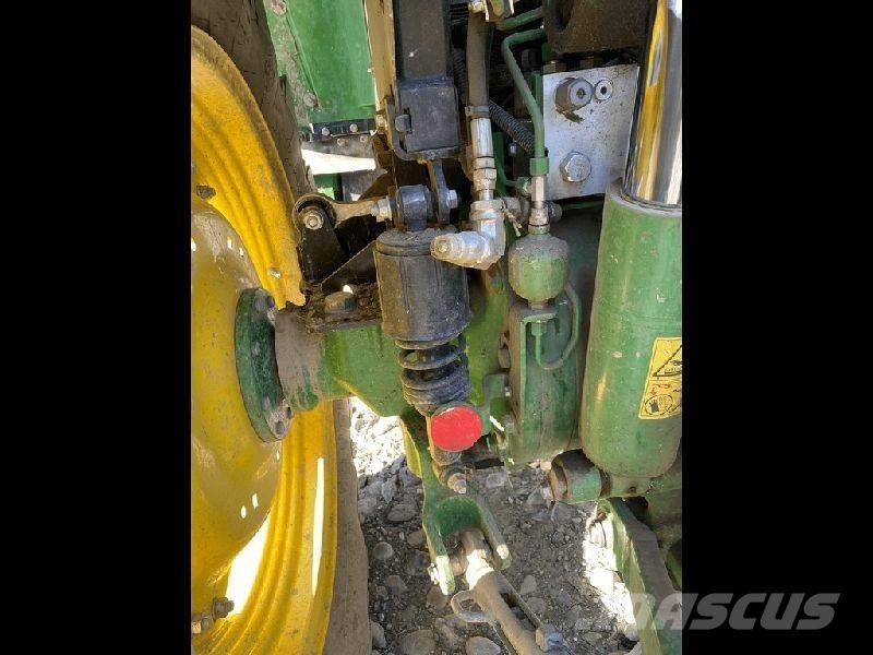 John Deere 5090R Traktori