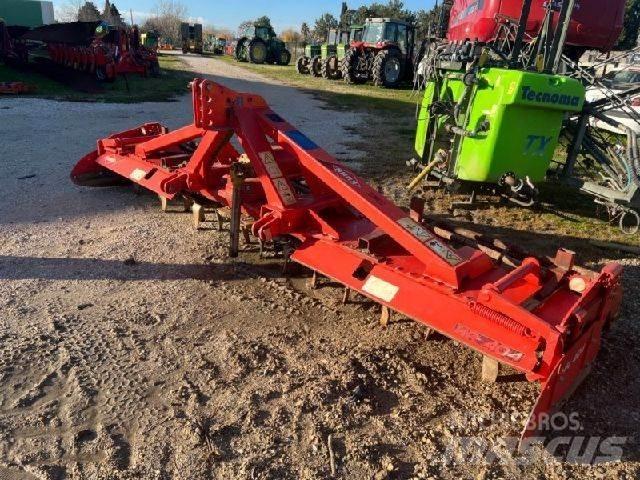 Kuhn HR404 Drljače
