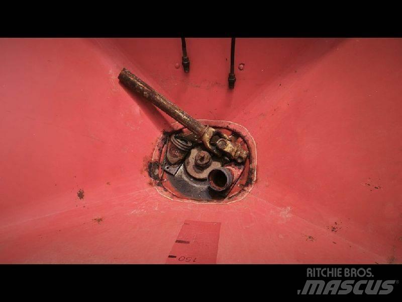 Kuhn MDS 81 Rasturači mineralnog đubriva
