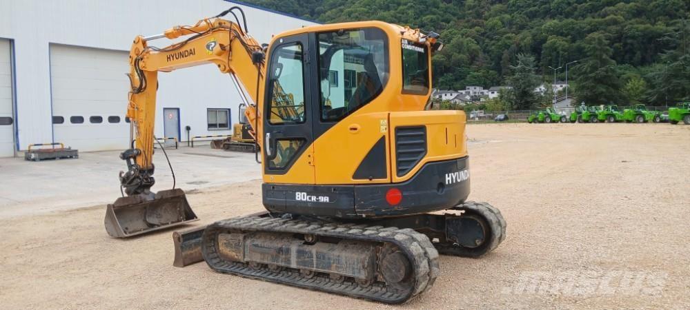 Hyundai R80CR-9A Midi bageri 7t – 12t