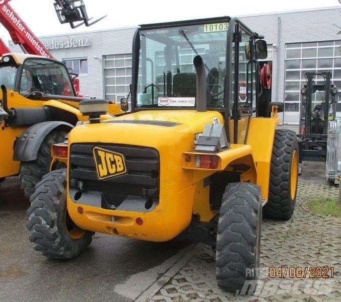 JCB 940-4 Vanterenski viljuškar