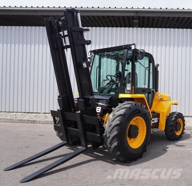 JCB 940-4 Vanterenski viljuškar
