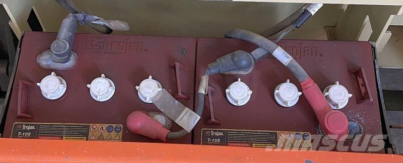 JLG 2030ES Zglobne podizne platforme