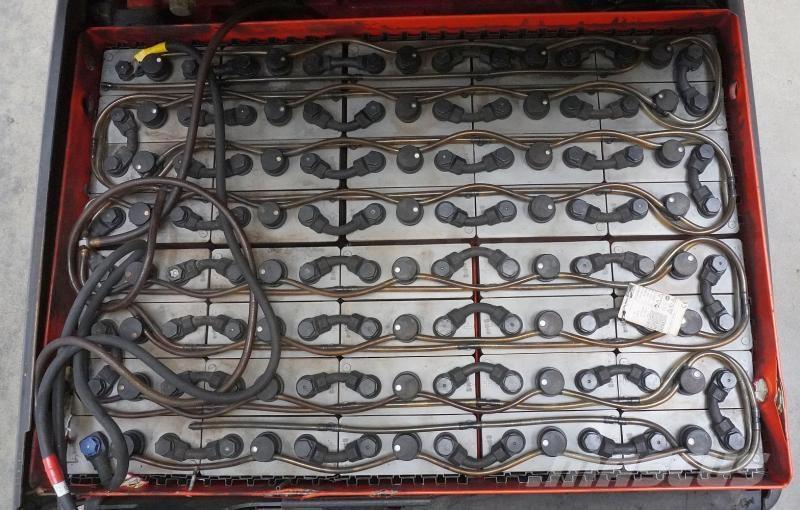 Linde E 30 387 Električni viljuškari