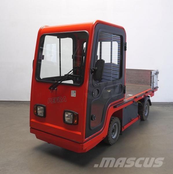 Pefra 610 Tegljači