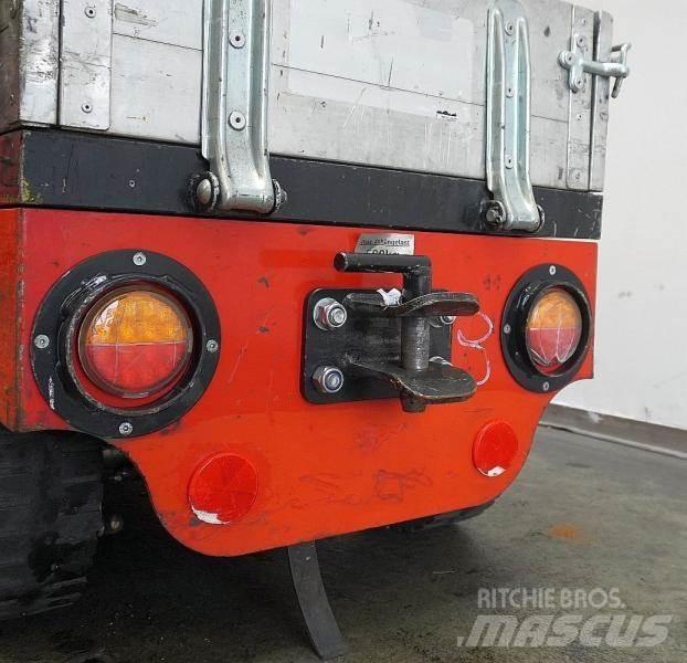 Pefra EFW508 Tegljači