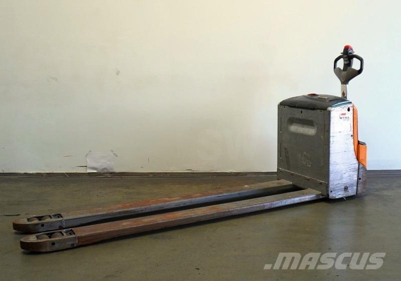 Still EXU 20 Nisko podizni električni viljuškar