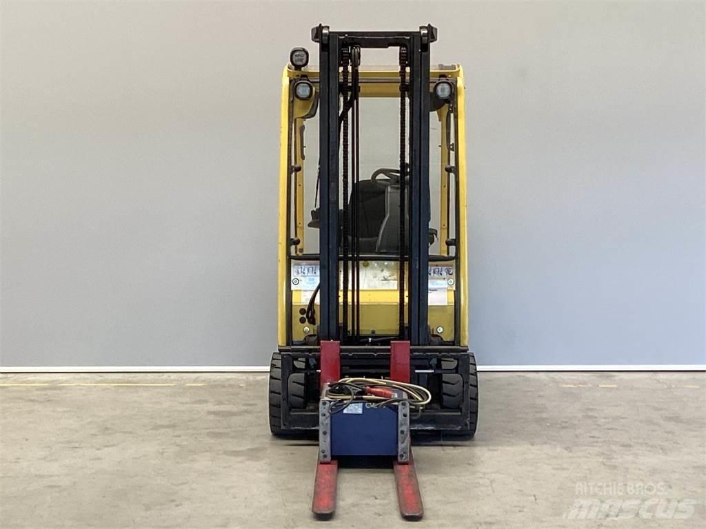 Hyster J2.0XMT Električni viljuškari