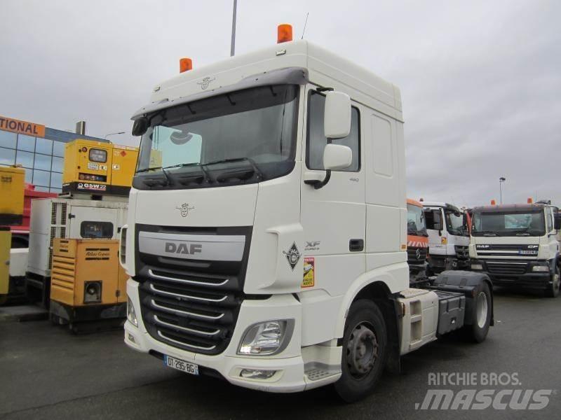 DAF XF105 460 Tegljači