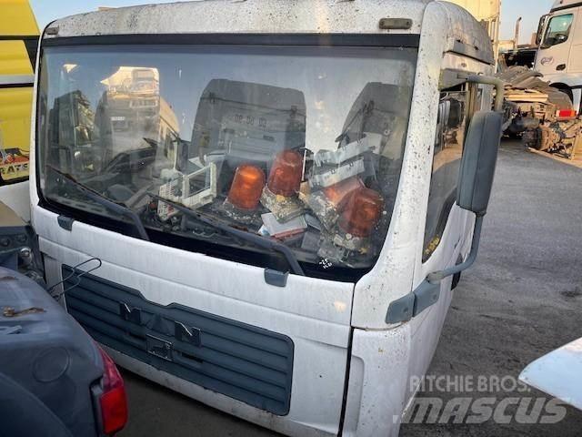 MAN TGA Kabine i unutrašnjost