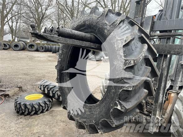 BKT 480/70R34 Ostalo za građevinarstvo