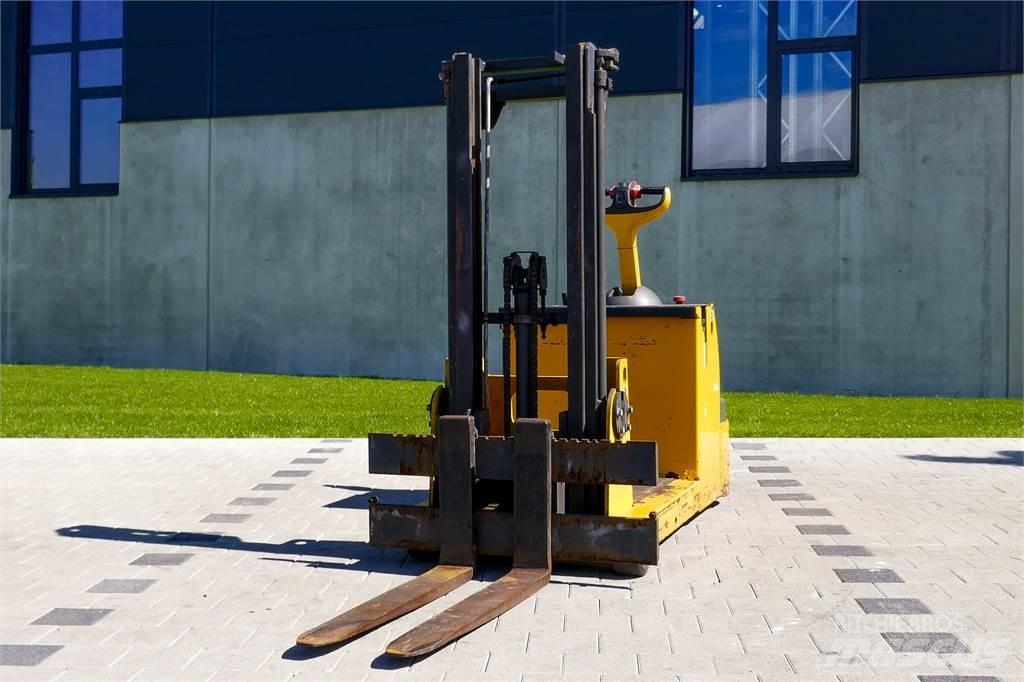 Linde L12 Ručni električni viljuškar