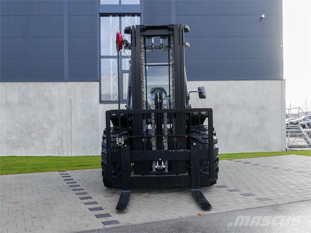 Manitou M 50-4 Vanterenski viljuškar