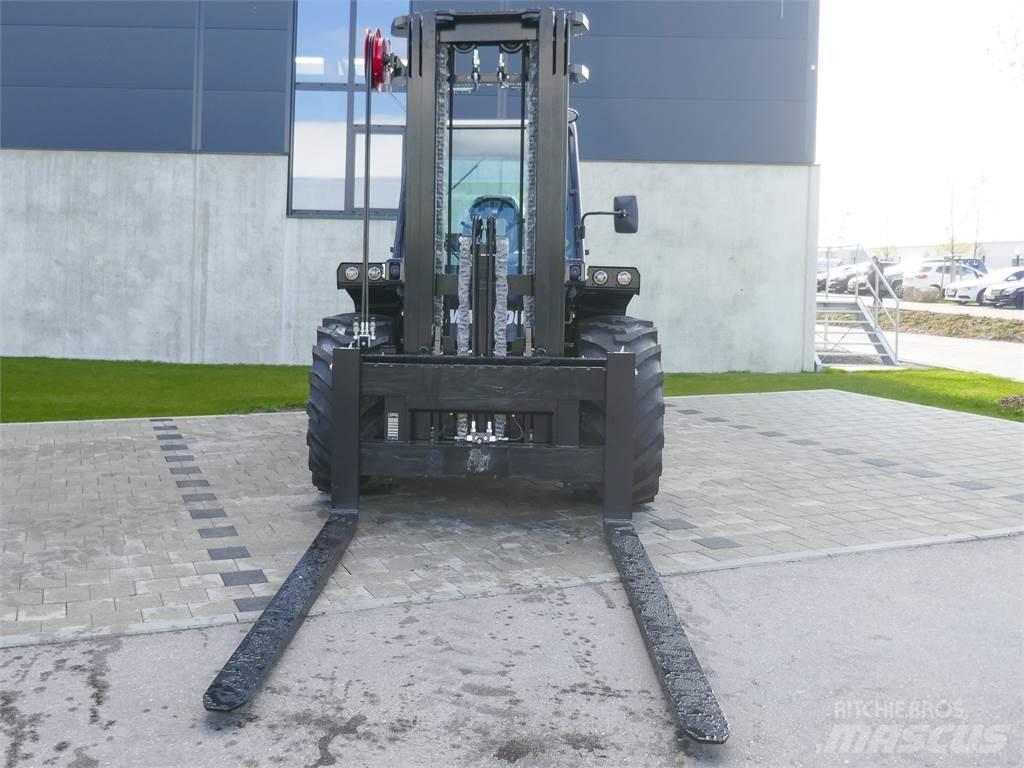 Manitou M 50-4 Vanterenski viljuškar